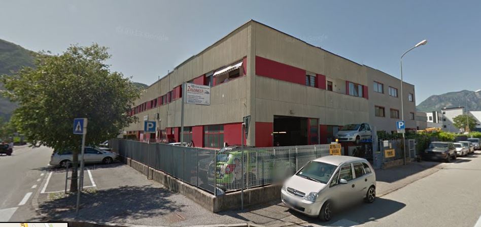 Apri Street View